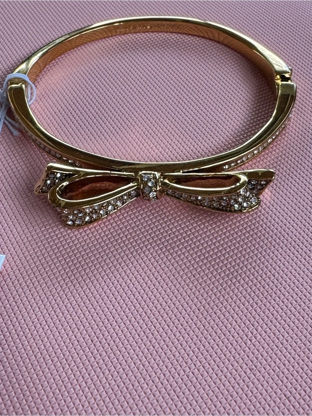 kate spade Love Notes gold bow jeweled bracelet bangle, NWT New